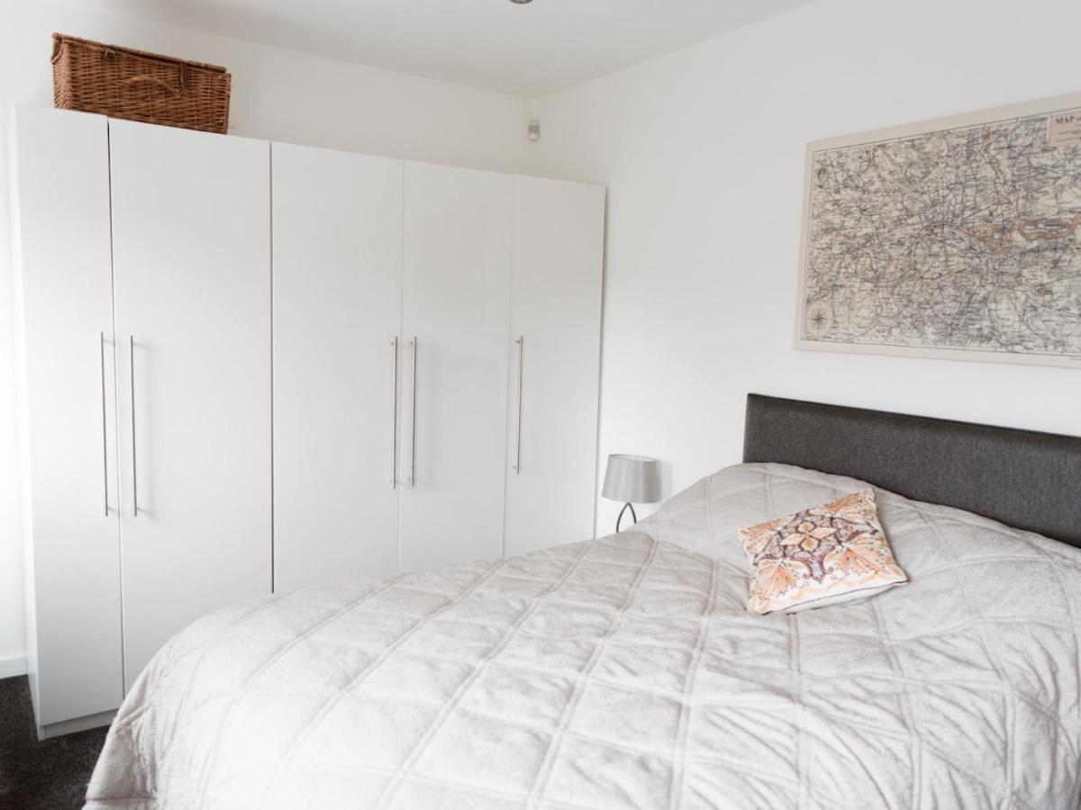 Pass The Keys Stylish 2Bed Rental Unit Glasgow Green Bagian luar foto